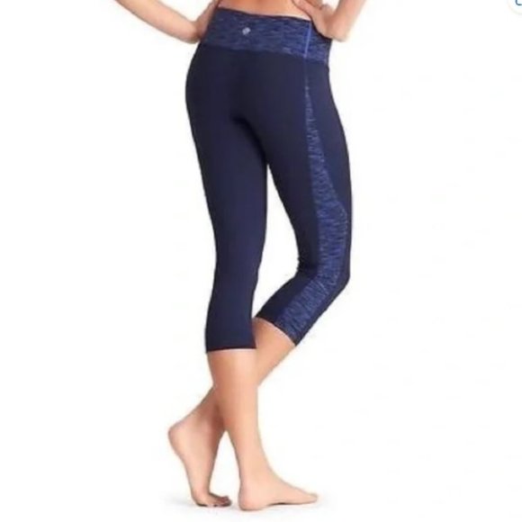 Athleta Splits Revelation Capri legging - Blue  - Size XS - Picture 1 of 16